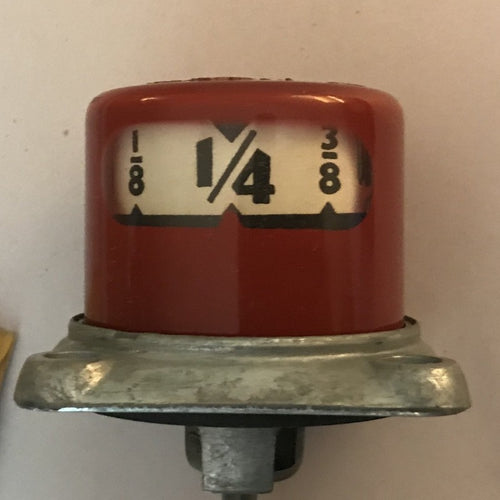 Rochester Gauges Universal Oil Tank Gauge 42